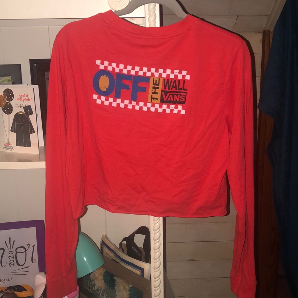 never been worn vans long sleeve crop top